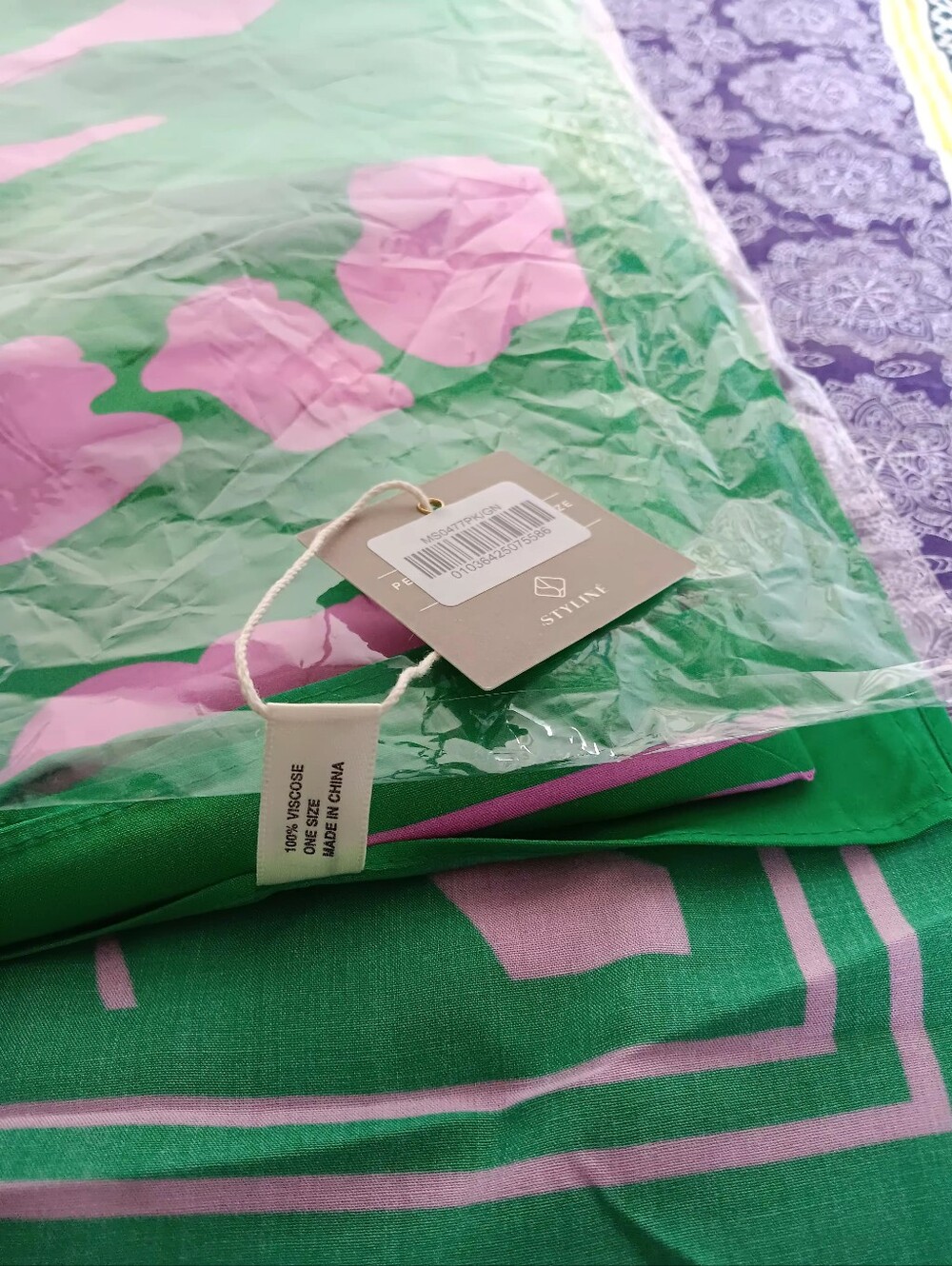Vibrant Botanic Print Kimono - Picture 8 of 11